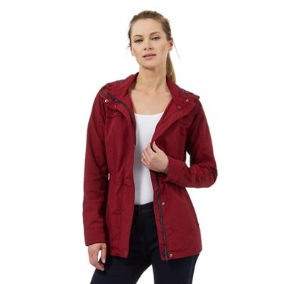 Maine New England Dark red shower resistant jacket